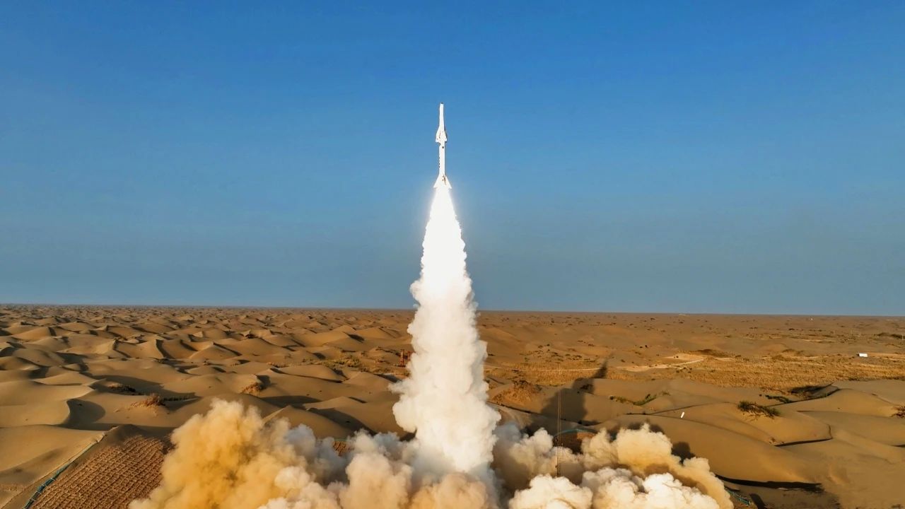 祝贺！西工大“飞天二号”发射成功！
