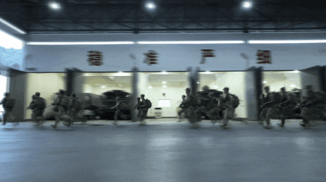 2388-gif66bcf4aa42a4b05d4e2d1beab825c8c3.gif