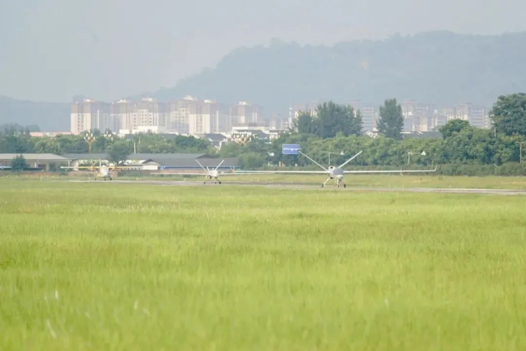 航天科技集团精彩亮相首届西部低空经济博览会