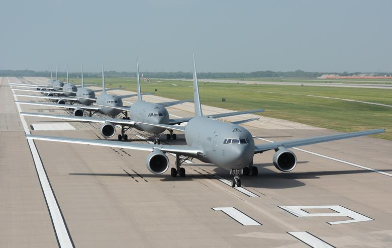 美国空军将再采购75架KC-46加油机