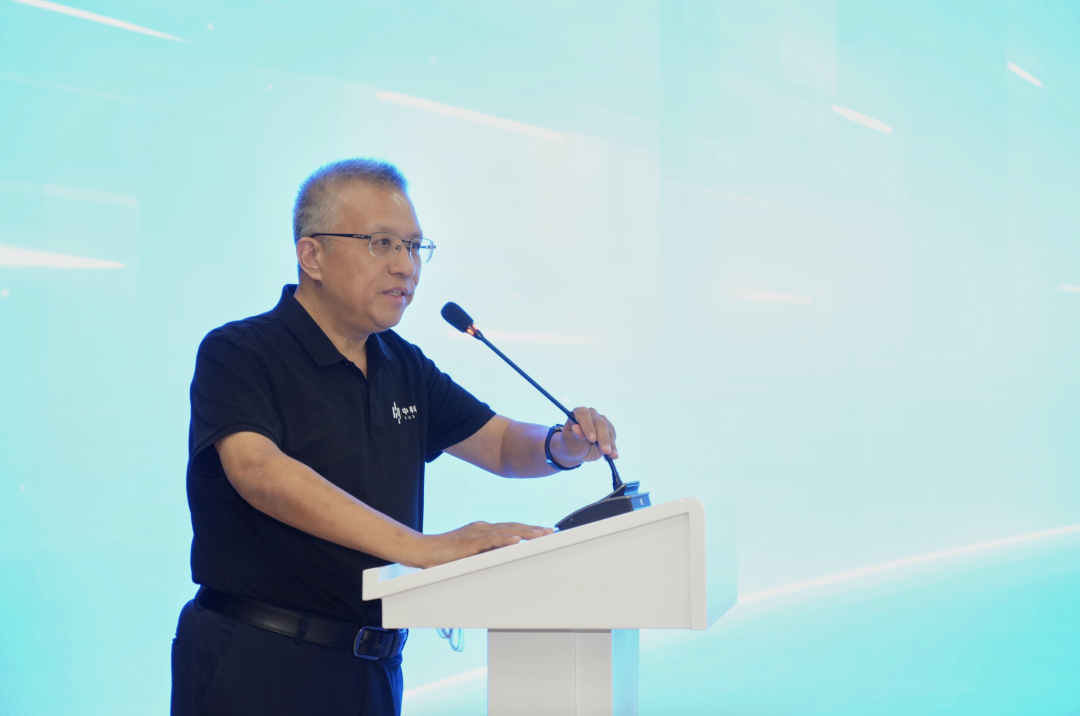 以务期必成的决心，坚决打赢力箭二号首飞出厂飞行任务攻坚战