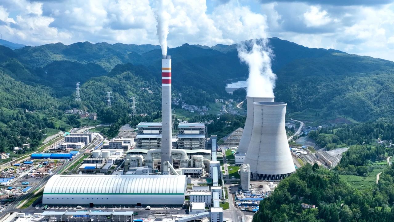 世界首台660MW超超临界“W”火焰锅炉试运成功