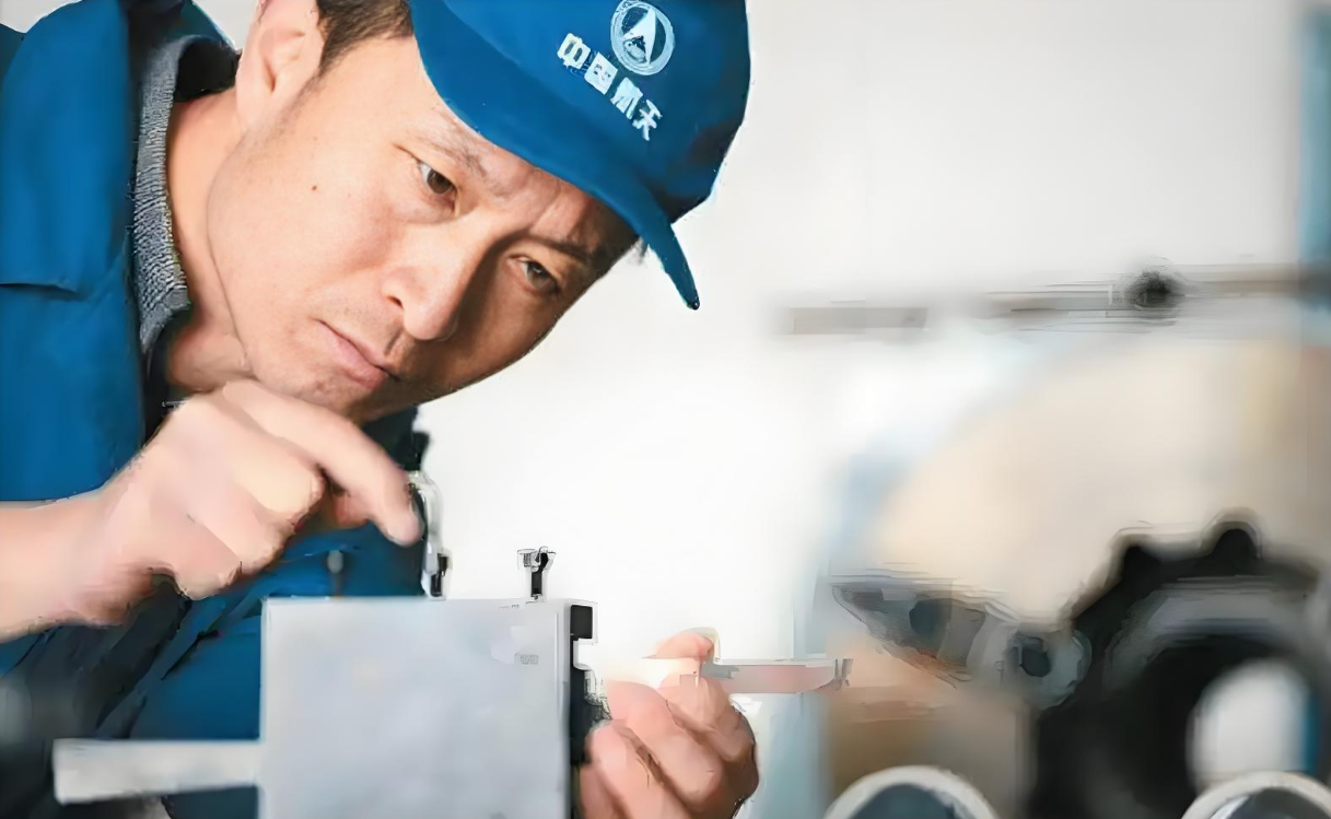 【航化说】精工铸箭 丹心报国 | 四位航天大国工匠的赤子情怀！
