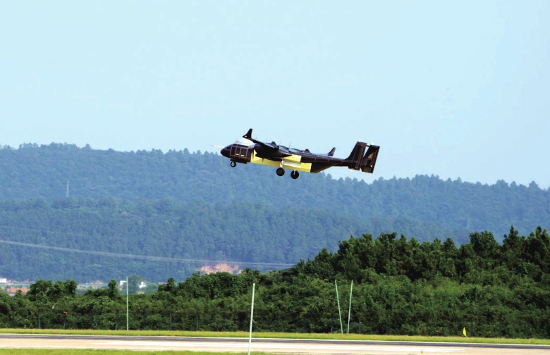 安徽4吨级超大型物流无人机首飞成功