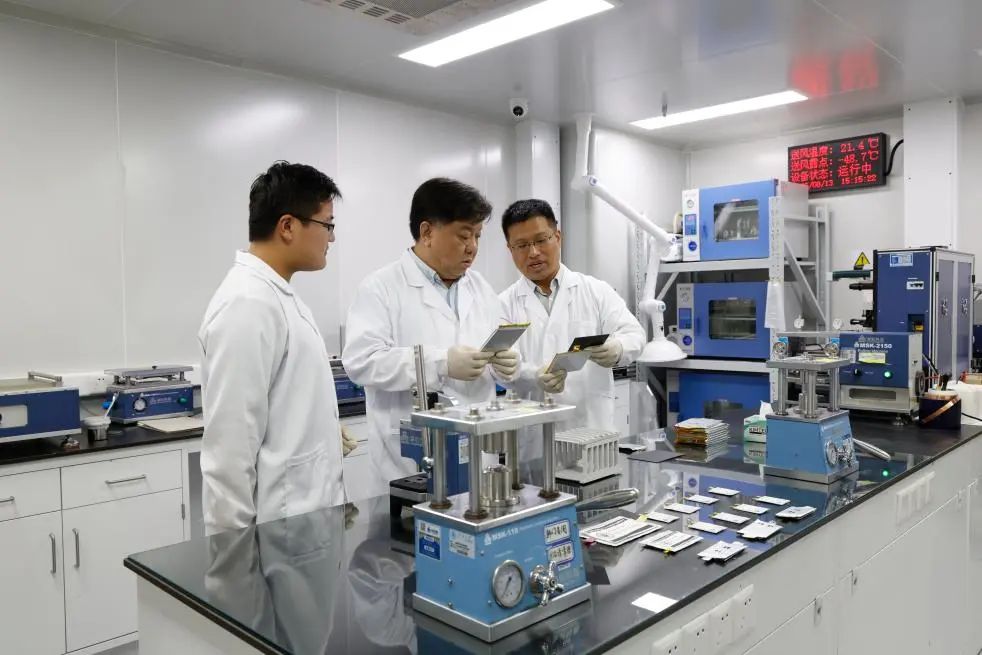我国科学家研制！锂电池实现新突破