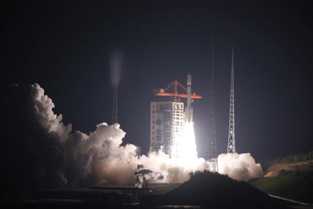 一日内连发！长六改火箭成功发射卫星互联网低轨卫星