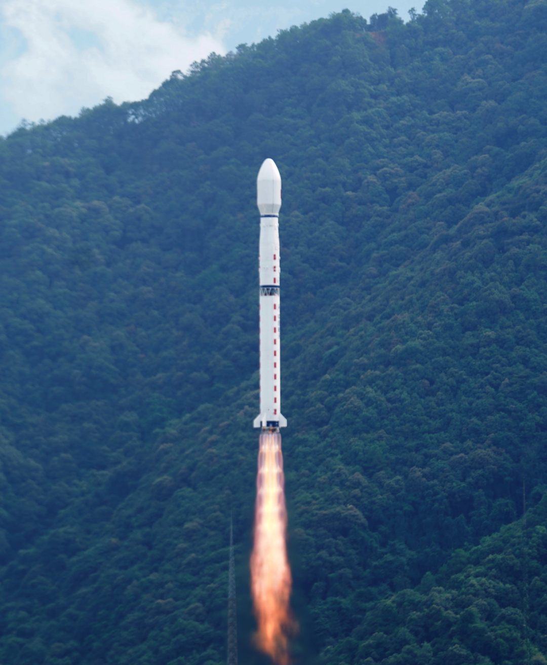 长四丙火箭成功发射试验二十八号B星02星