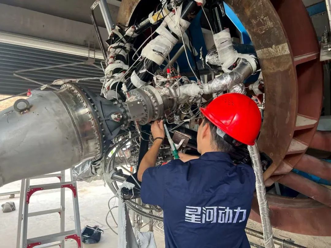百吨级发动机燃发器试车圆满成功！智神星二号大型液体火箭同步加快研制