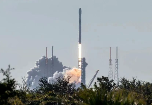 SpaceX从卡角完成28颗星链发射