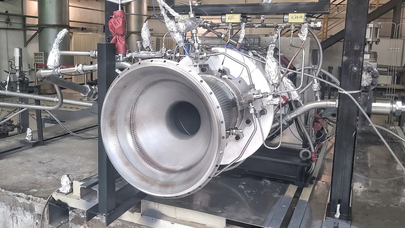力擎四号上面级动力系统20kN发动机试车取得圆满成功