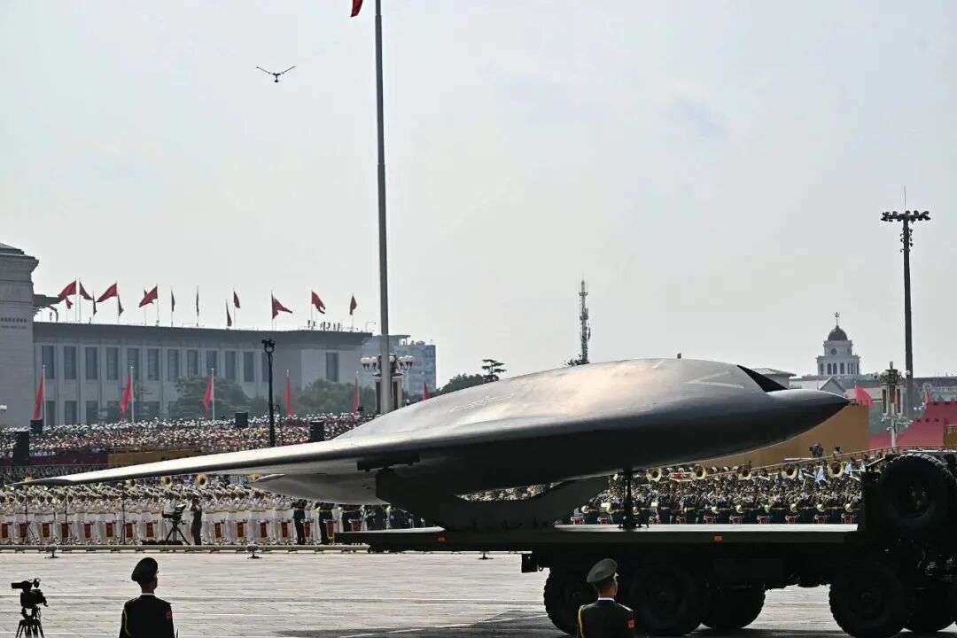 九三阅兵多款装备首发，盘点“大国重器”背后的复合材料