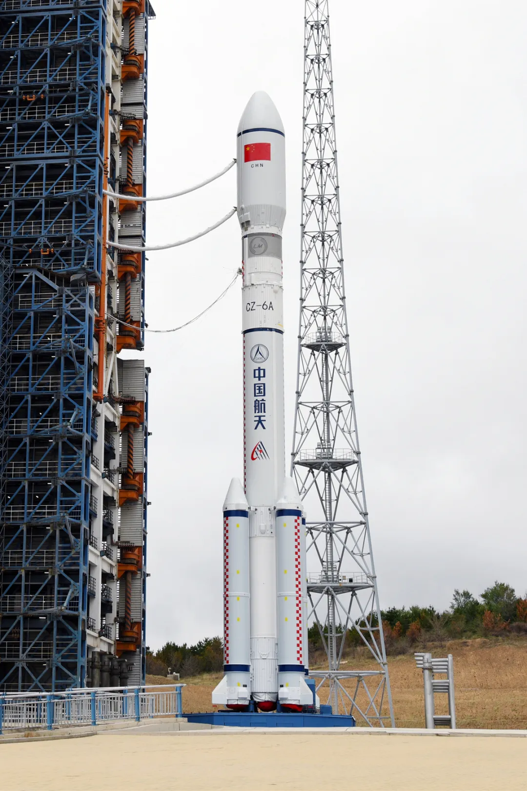 长六改火箭成功发射卫星互联网低轨11组卫星