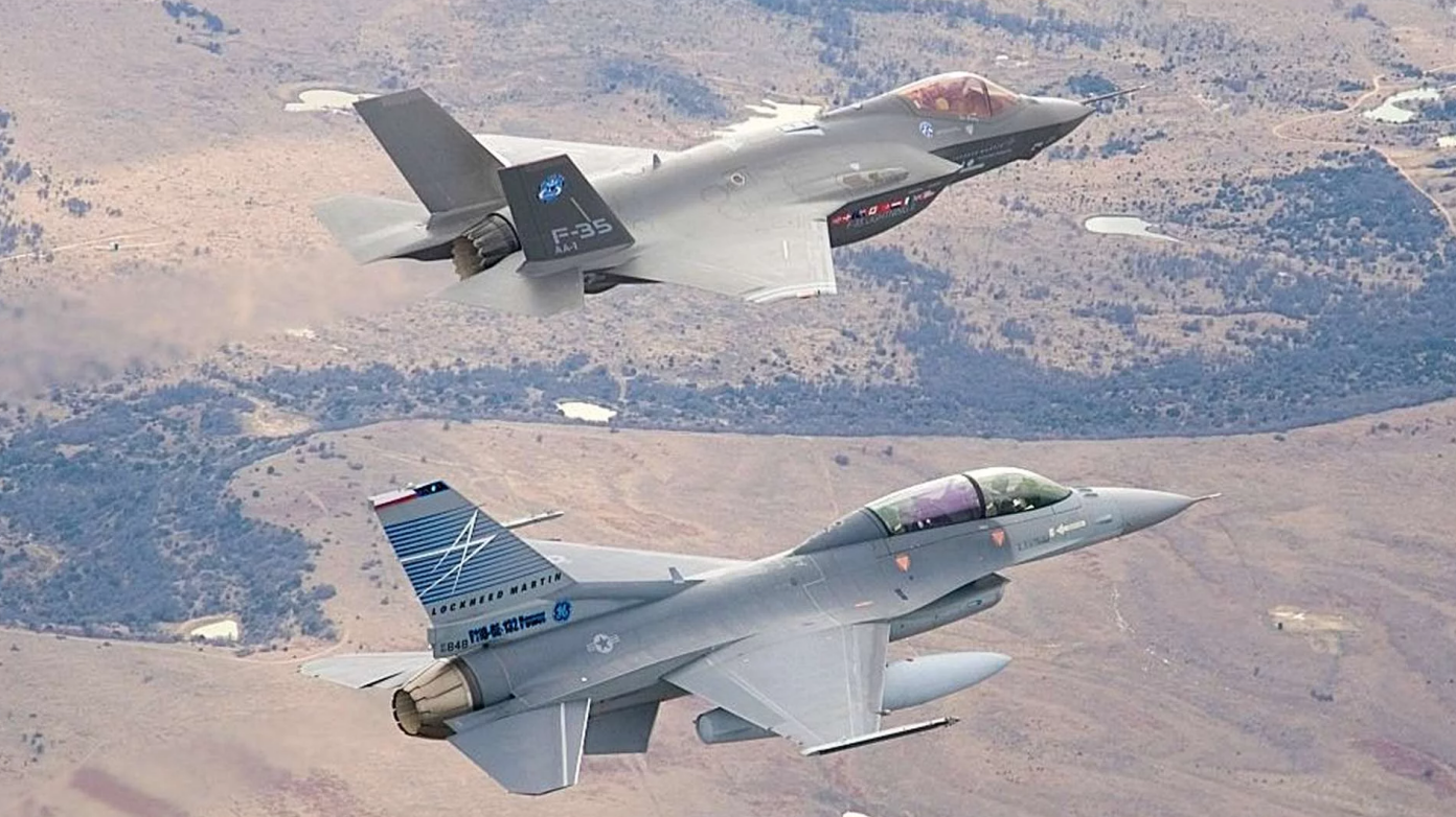 比利时首批F-35A抵达 将为提前向乌克兰移交F-16铺平道路