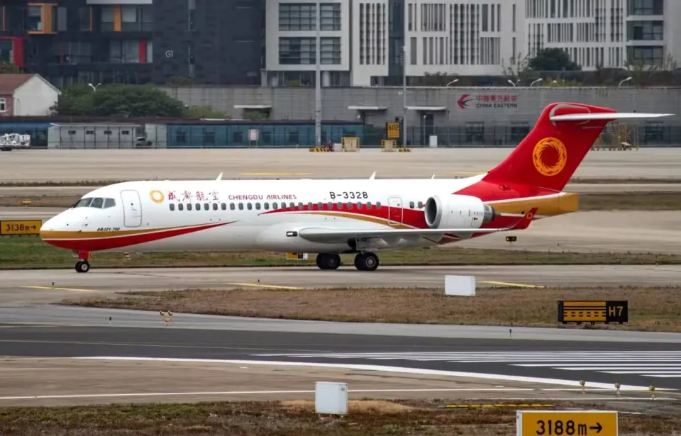 越捷航空停租C909；中国商飞将在迪拜航展完成“中东首秀”