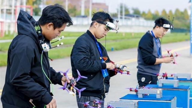 2025年陕西无人机公开赛在西安举办
