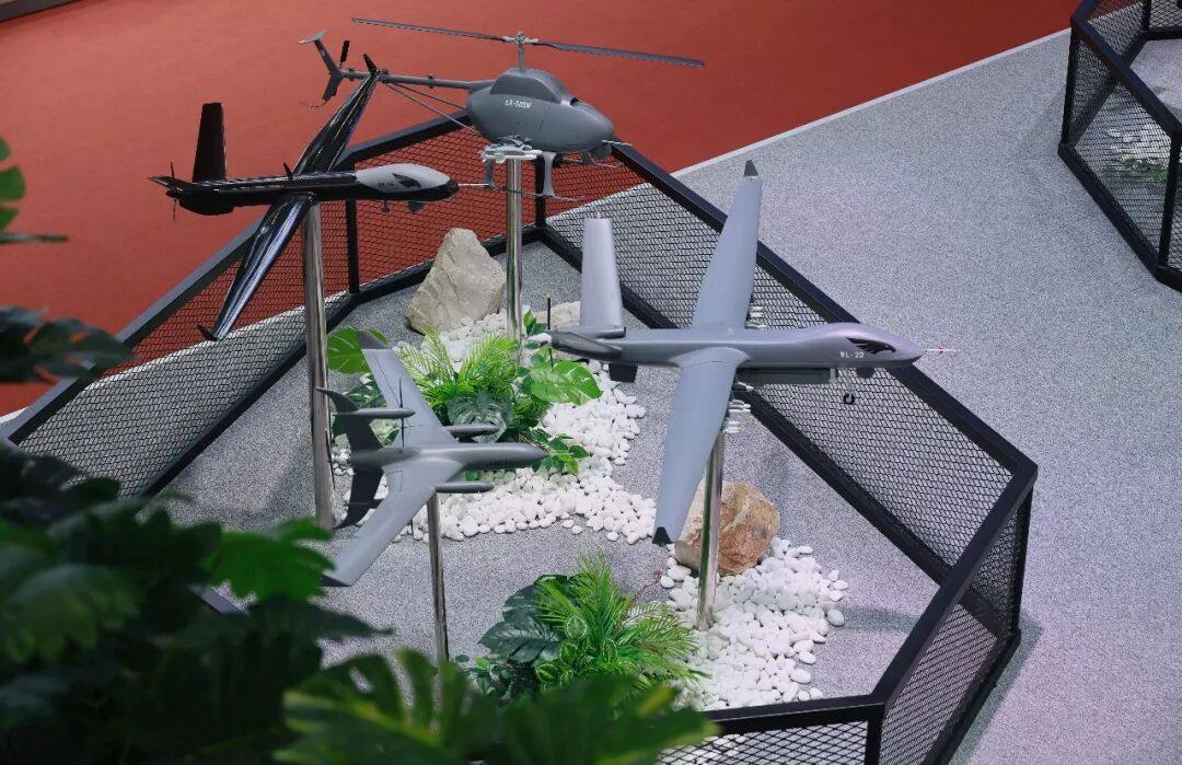 中国航空工业集团多型航空装备亮相2025年泰国防务展