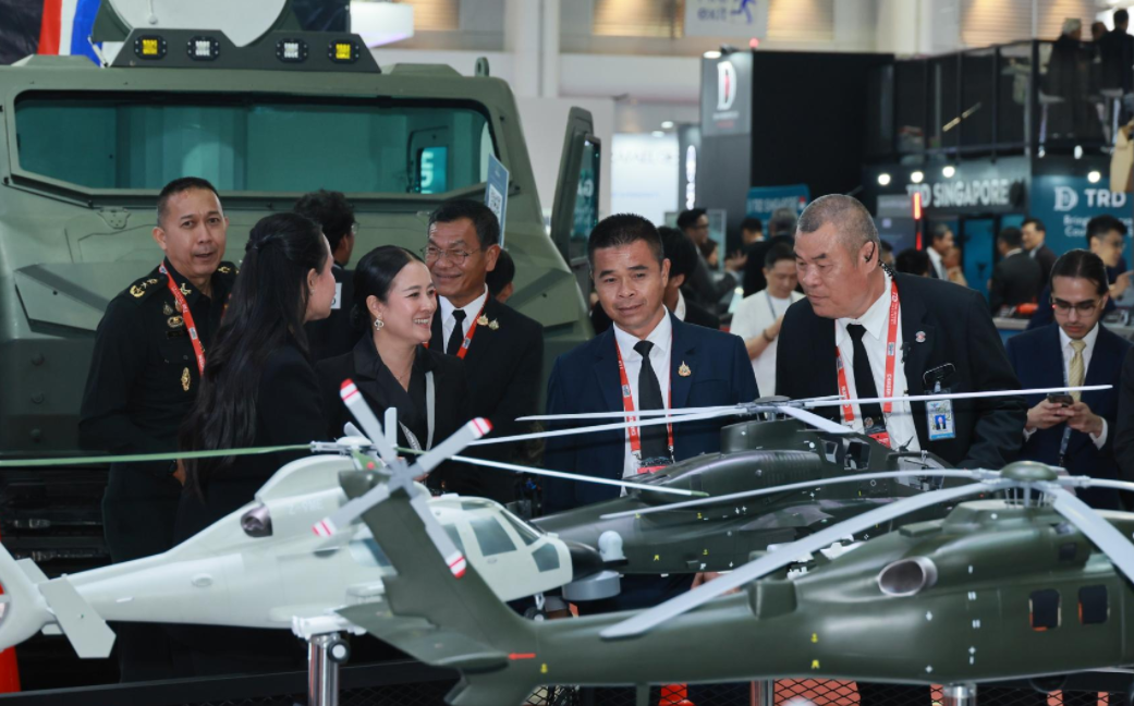 中国航空工业集团多型航空装备亮相2025年泰国防务展