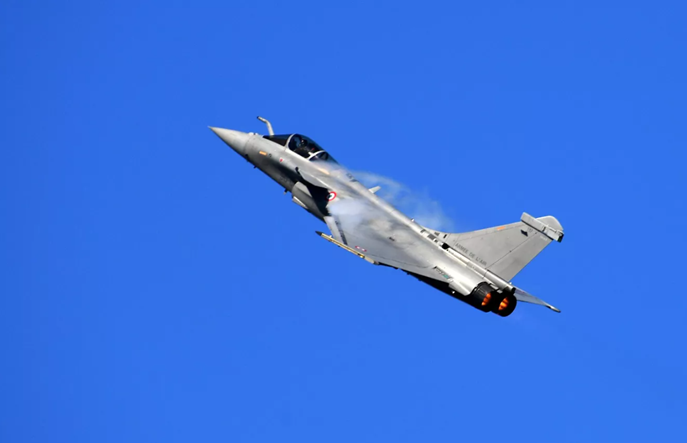 北约战斗机空中集结 威慑对象明确指向俄罗斯 北约战斗机空中集结 威慑对象明确指向俄罗斯