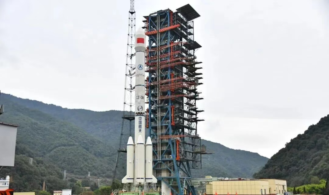 圆满成功！长三乙火箭成功发射通信技术试验卫星二十一号