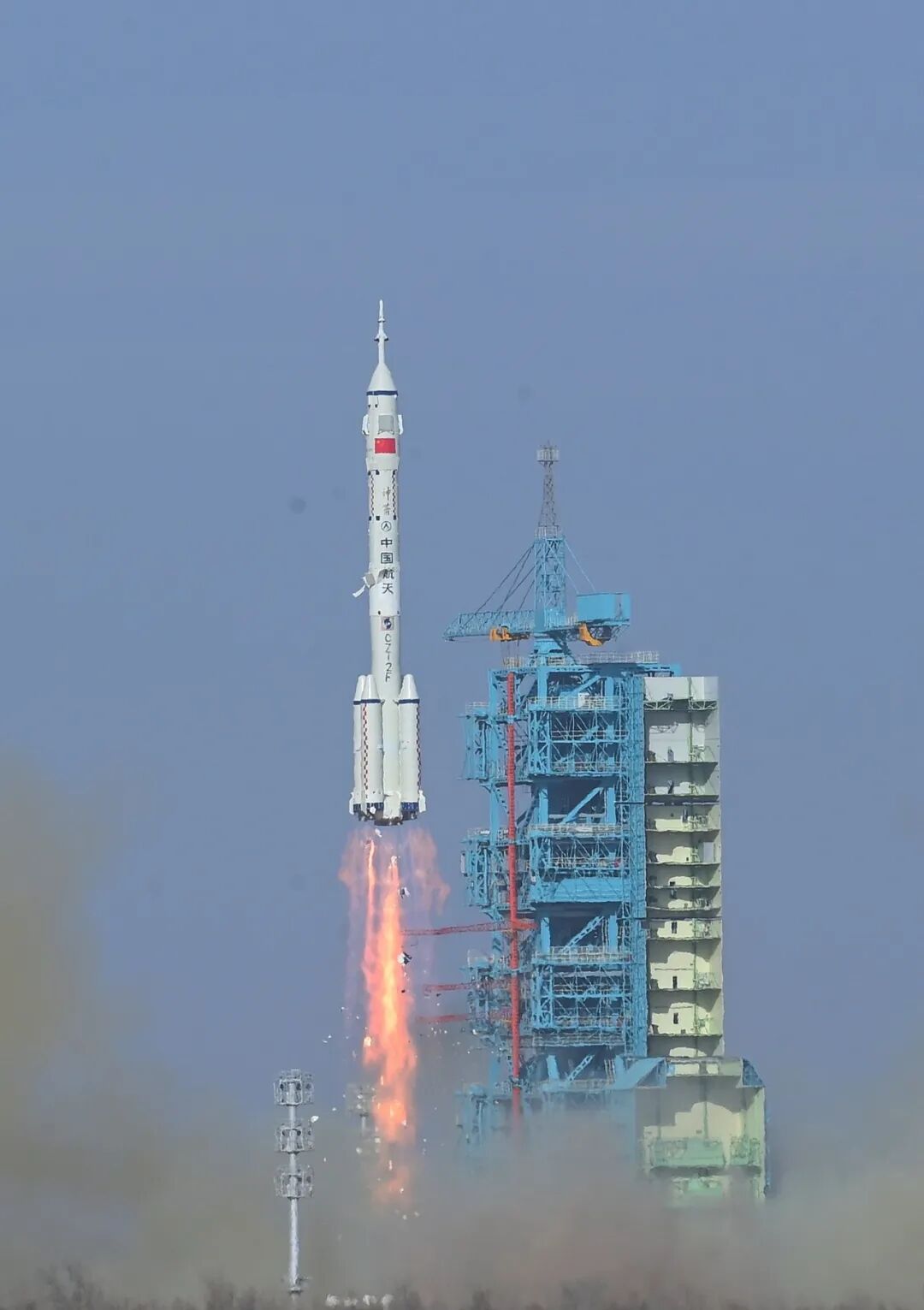 为生命护航 六院强劲液体动力筑起“太空应急大考”坚实保障