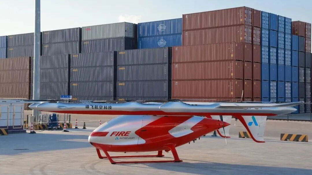 凯瑞鸥实战“沪应-2025”，吨级eVTOL首次城市灭火演练
