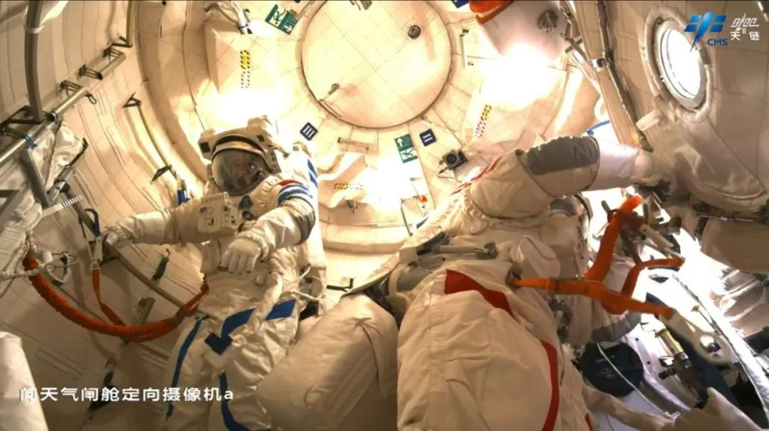 【航化说】神舟二十号舷窗裂纹怎么修？可能会用到哪些材料？