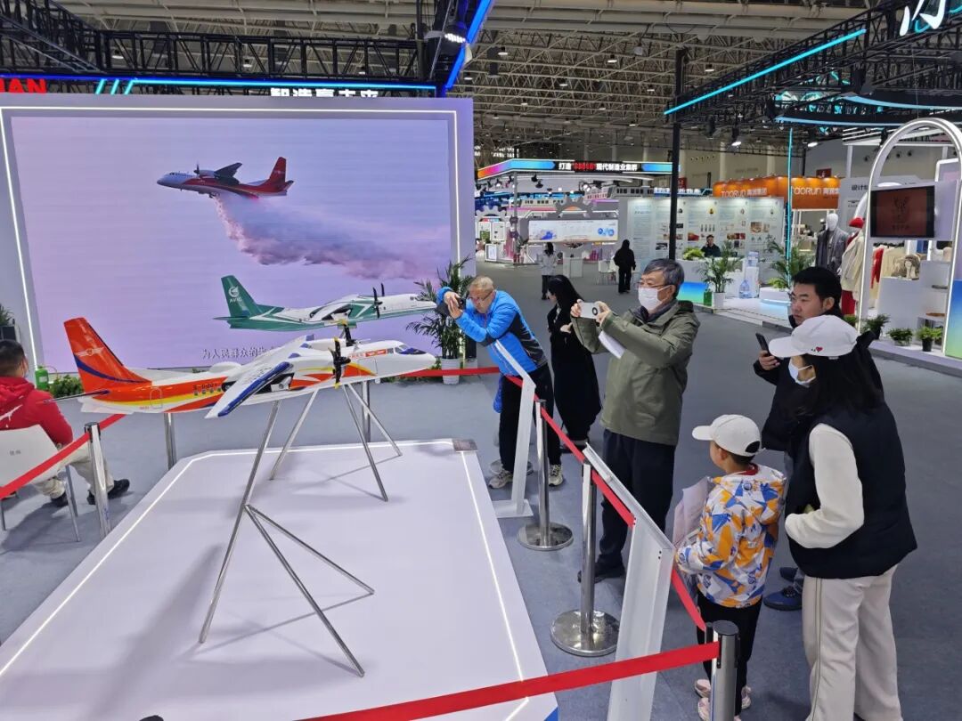 新舟60灭火机获评“杰出创意十佳”产品 新舟60灭火机获评“杰出创意十佳”产品