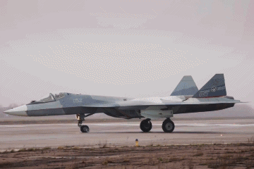 俄苏-57战机，换装后成功首飞！