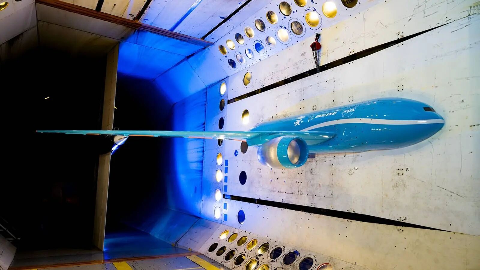 波音与NASA合作研发柔性机翼技术,未来飞机或能“吸收”湍流 波音与NASA合作研发柔性机翼技术,未来飞机或能“吸收”湍流