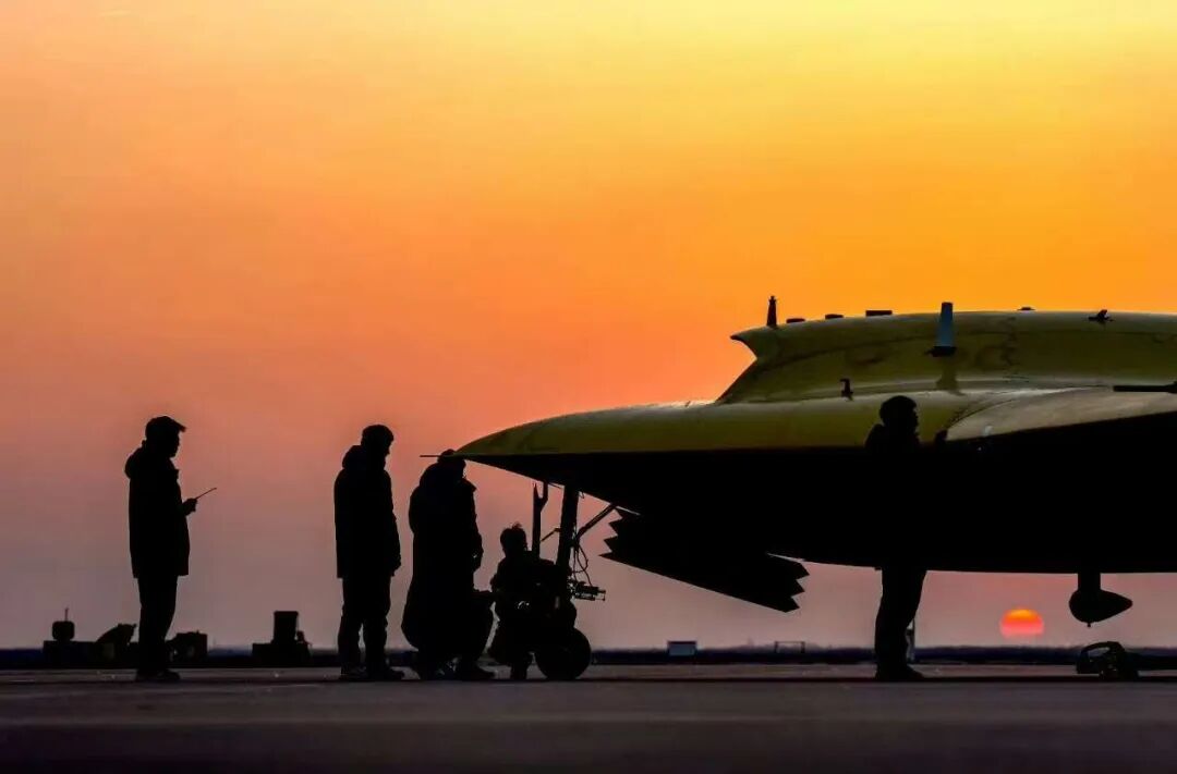 “九天”与“彩虹-7”双星闪耀:中国无人机正式进入“全谱系作战体系”时代 “九天”与“彩虹-7”双星闪耀:中国无人机正式进入“全谱系作战体系”时代