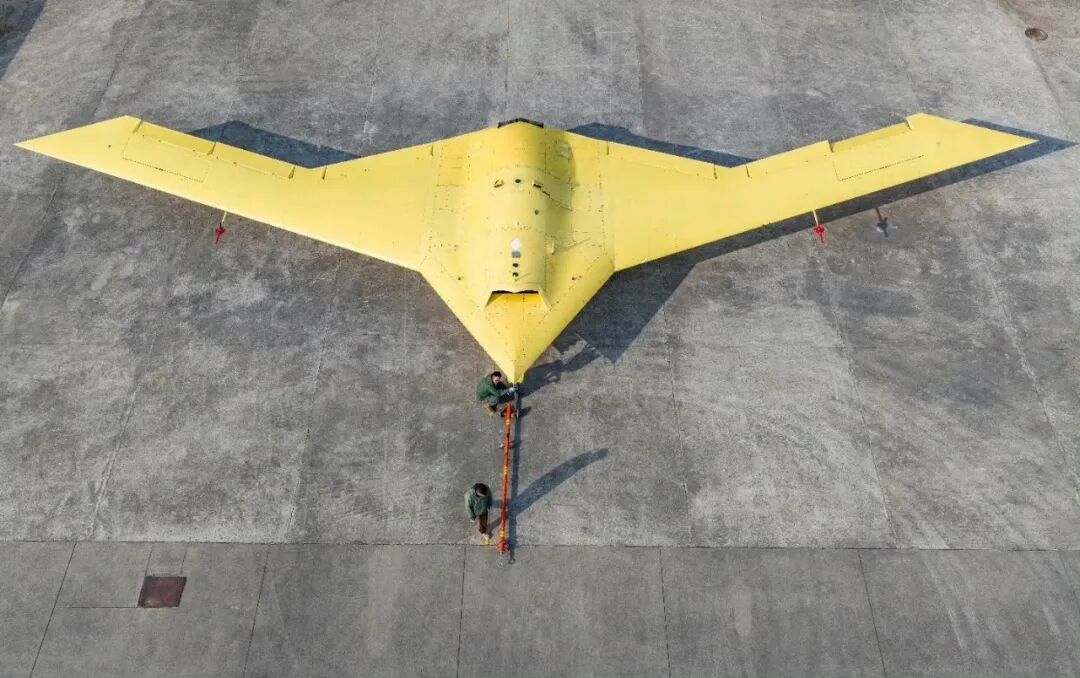 “九天”与“彩虹-7”双星闪耀:中国无人机正式进入“全谱系作战体系”时代 “九天”与“彩虹-7”双星闪耀:中国无人机正式进入“全谱系作战体系”时代