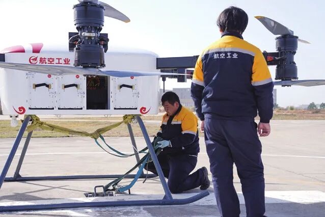 2025年的低空经济领域,哪些“明星”风头无两?哪些应用场景出乎意料? 2025年的低空经济领域,哪些“明星”风头无两?哪些应用场景出乎意料?