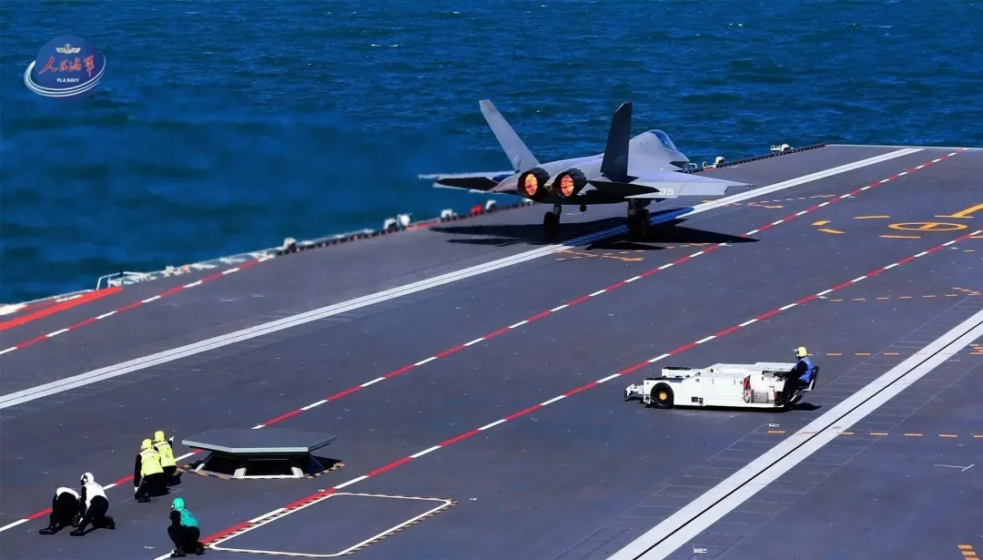 【航化说】往航空涂料里加“酸”加“盐”，真能保护飞机吗？