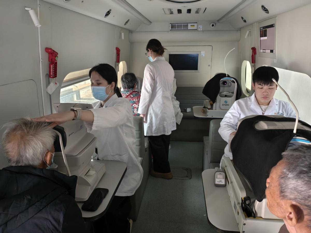 国产C909医疗机海南首航，开启航空医疗救援新篇章