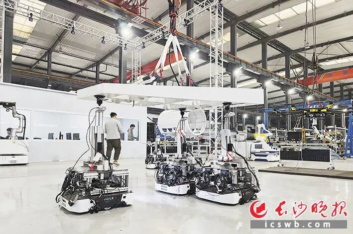 C919产线已试用验证,机器人“组团”造飞机不再遥远 C919产线已试用验证,机器人“组团”造飞机不再遥远