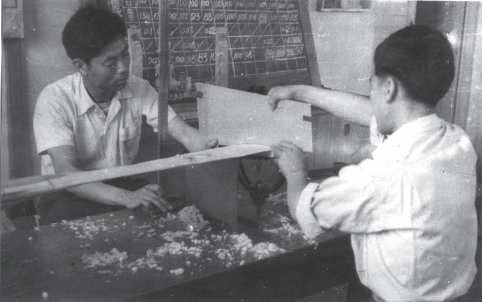 航化档案丨飞机发明58年后,我国“手搓”出了第一副木质螺旋桨 航化档案丨飞机发明58年后,我国“手搓”出了第一副木质螺旋桨