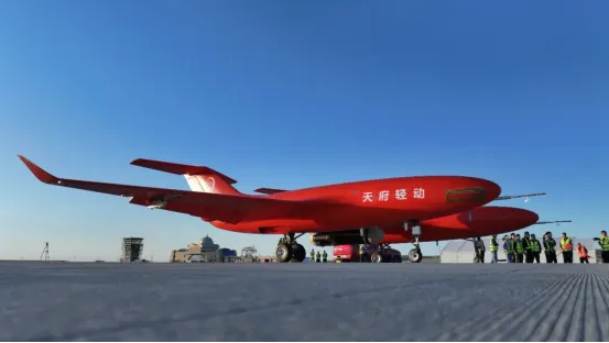 【航化说】什么发动机能让无人机在1.5万米高空狂飙26小时？
