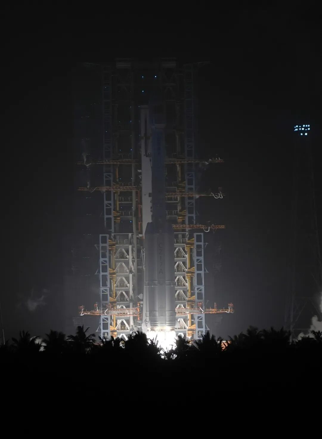 长七改火箭成功发射通信技术试验卫星二十四号