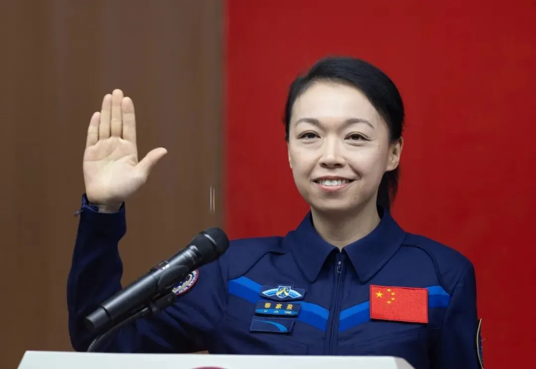 【航化说】带着多个“首次”上天！神舟二十三号有哪些隐藏细节？